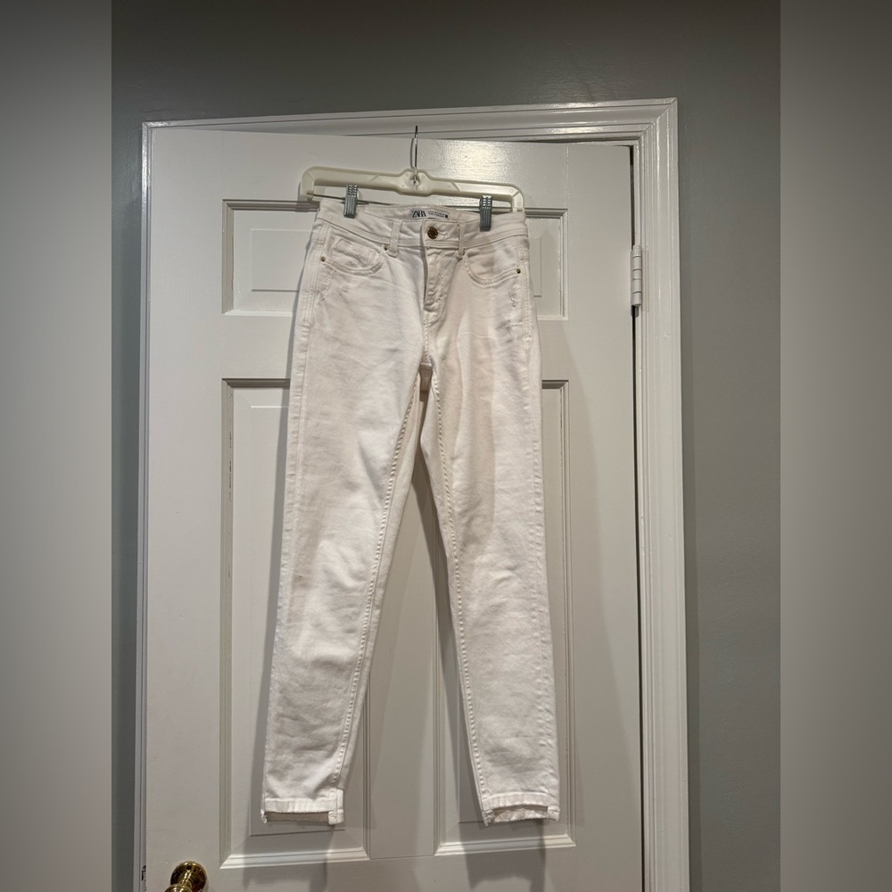 Zara white skinny jeans size 4